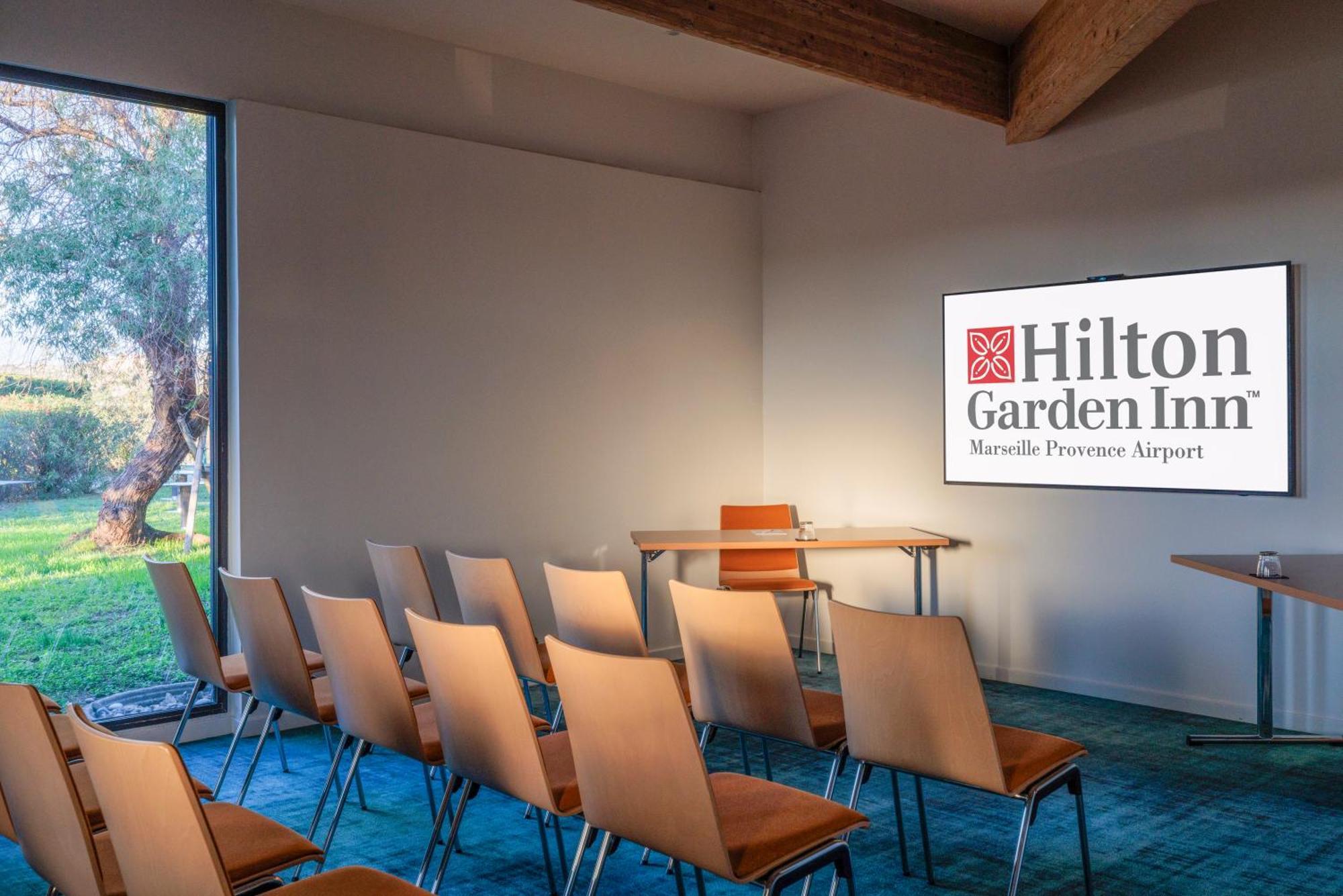Hilton Garden Inn Marseille Provence Airport Marignane Bagian luar foto