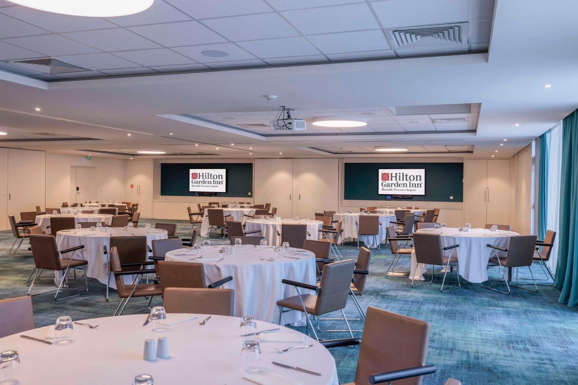 Hilton Garden Inn Marseille Provence Airport Marignane Bagian luar foto